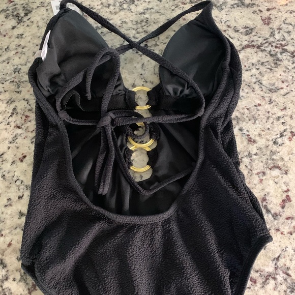 One Piece SwimSuit - Picture 2 of 4